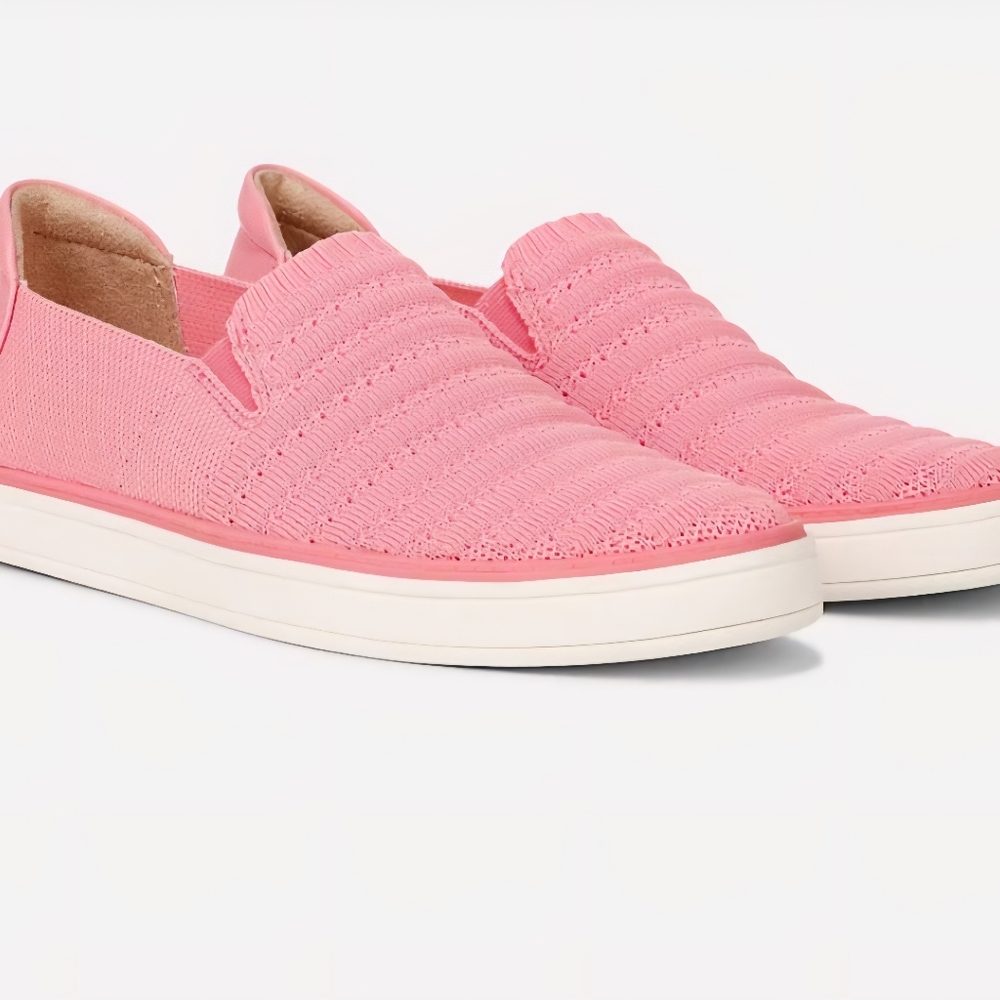 Naturalizer Soul Kemper Slip On Sneaker 9.5 Wide